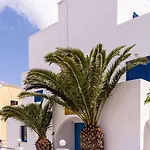 Ikaros 3* Karterados (Santorini)