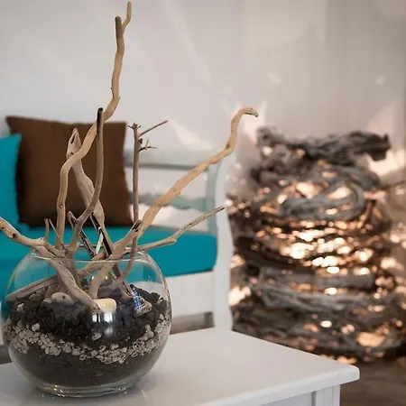 Ikaros Lägenhetshotell 3*