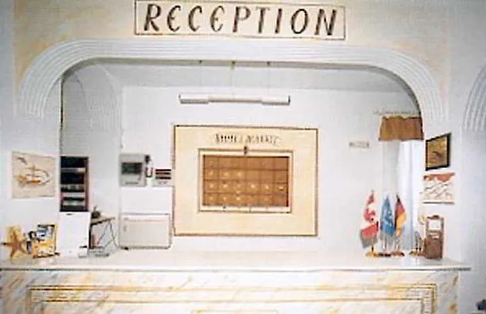 Aparthotel Ikaros Karterados (Santorini)