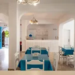 Aparthotel Ikaros Karterados (Santorini)