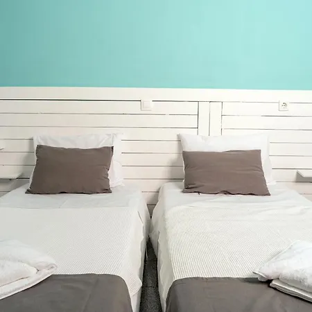 Ikaros Apartahotel 3*