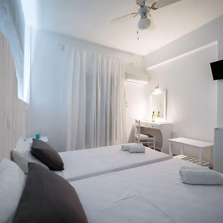 Apartahotel Ikaros 3*