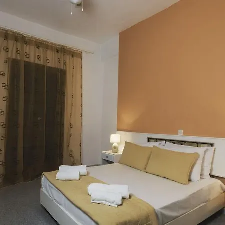 Apartahotel Ikaros 3*