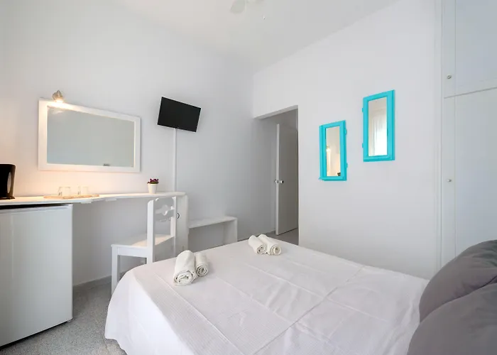 Ikaros Aparthotel 3*